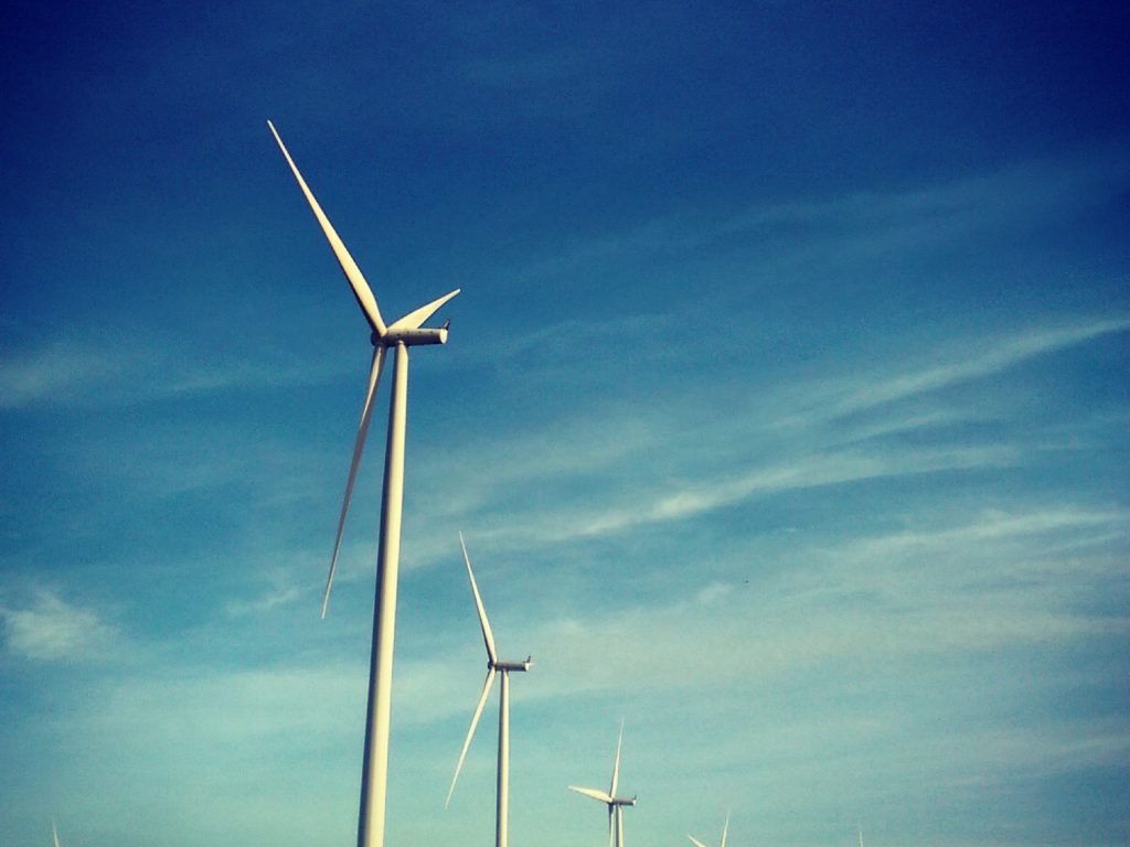 wind turbine maintenance, wind blade technician, wind turbine blade maintenance