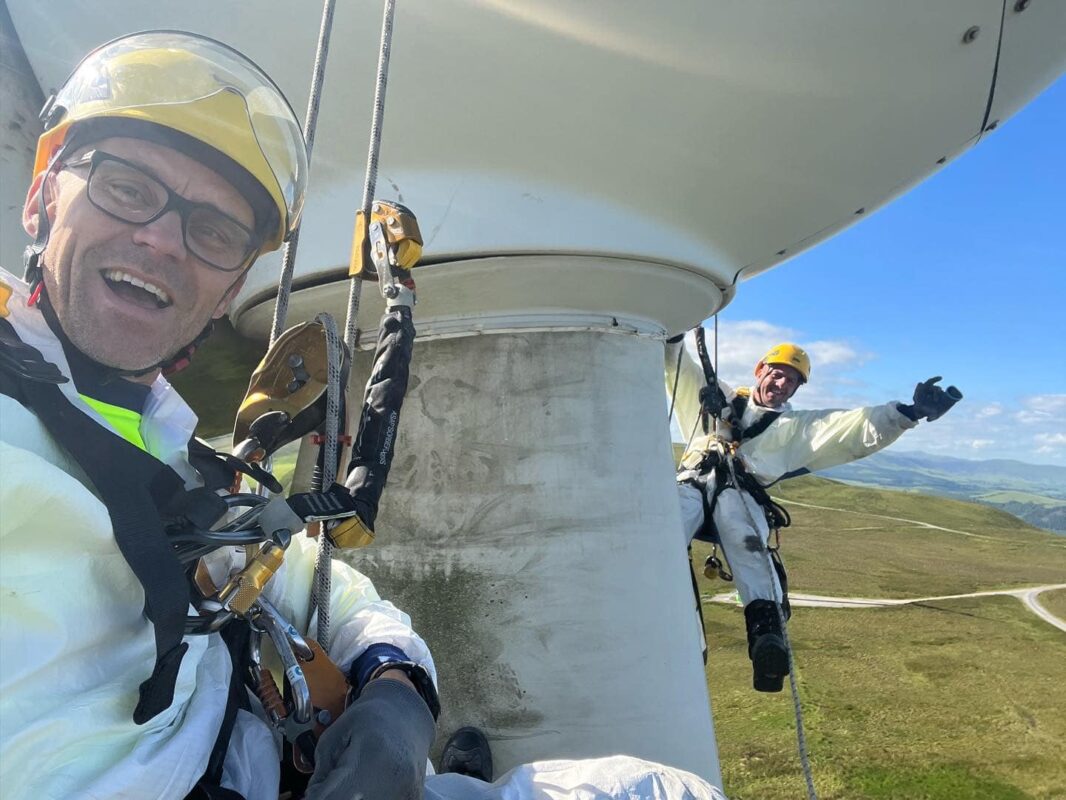 wind turbine maintenance, blade maintenance services, turbine maintenance