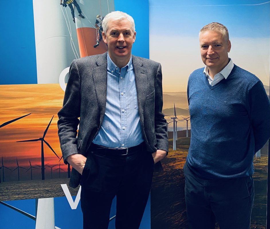 wind turbine services, blade maintenance services, turbine maintenance